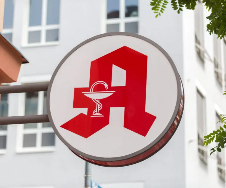 Apotheken-Schild bzw. Logo