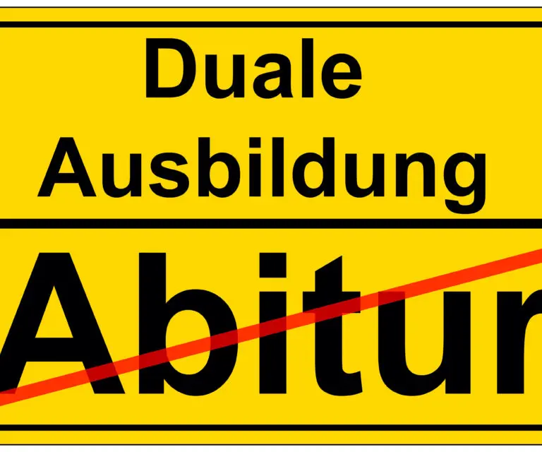 Straßenschild Abitur - Duale Ausbildung