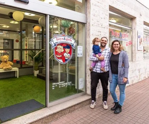 Steffen Rüger eröffnete das Geschäft „Boys & Girls Kinderschuhe Rhein-Neckar“ in Schwetzingen.